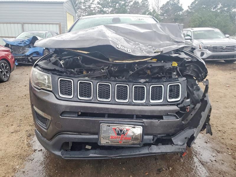 2018 Jeep Compass Sport