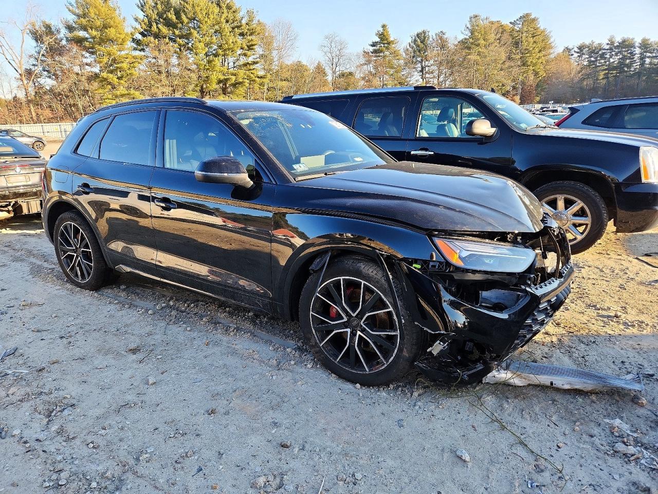 2025 Audi SQ5 Premium Plus