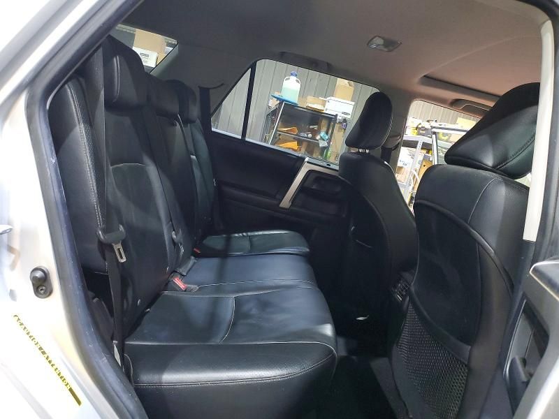 2010 Toyota 4runner SR5