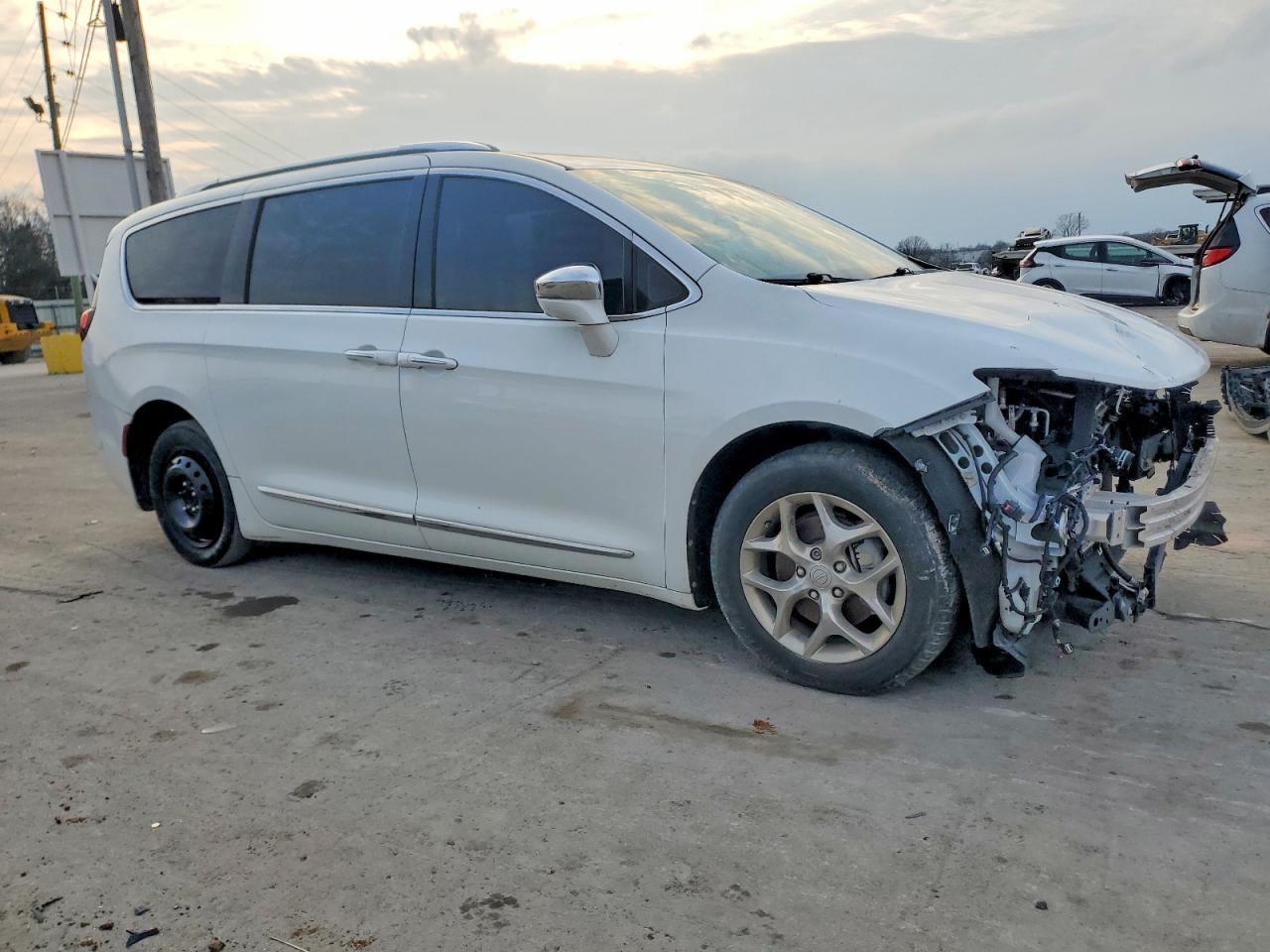 2017 Chrysler Pacifica Limited