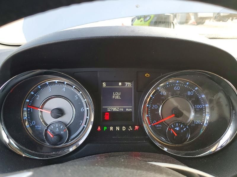 2015 Chrysler Town & Country Touring