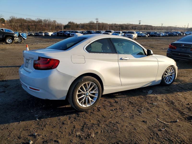 2016 BMW 228 xi Sulev