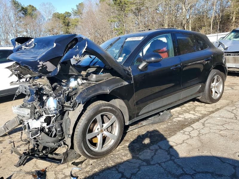 2018 Porsche Macan