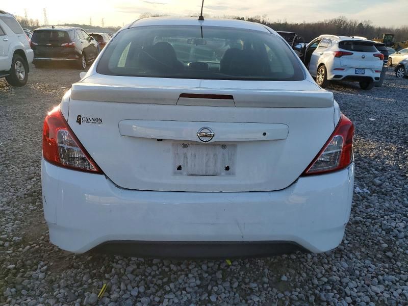 2019 Nissan Versa s