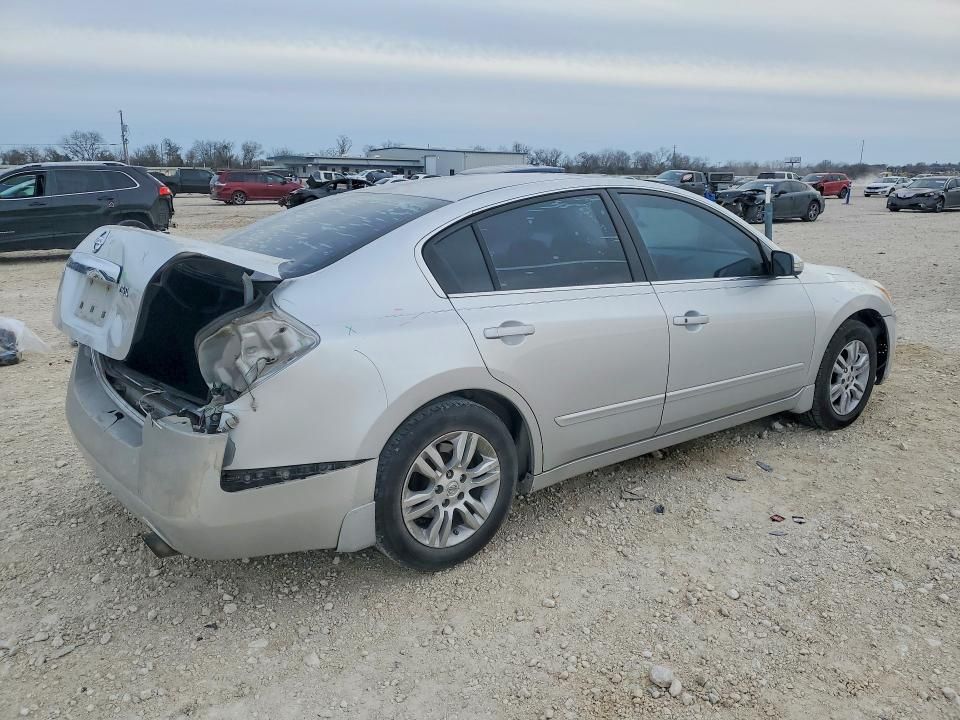 2011 Nissan Altima Base