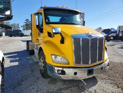 Vehiculos salvage en venta de Copart Loganville, GA: 2016 Peterbilt 579 Semi Truck