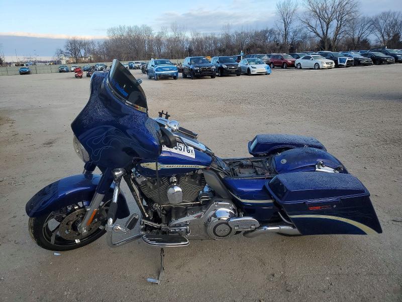 2010 Harley-Davidson Flhxse