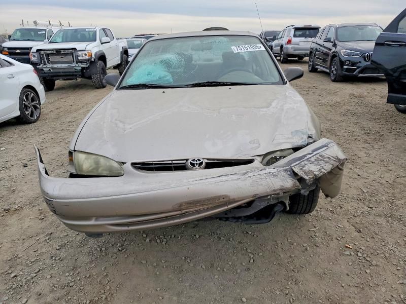 2000 Toyota Corolla