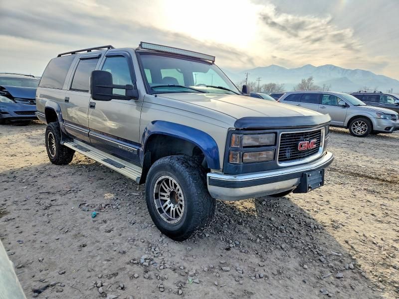 1998 GMC Suburban K2500
