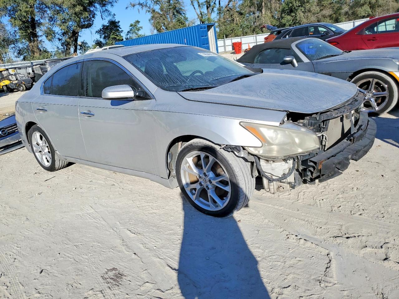 2014 Nissan Maxima s