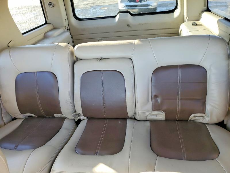 2002 Cadillac Escalade Luxury