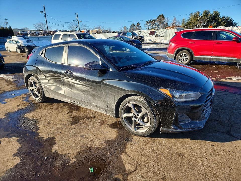 2019 Hyundai Veloster Base