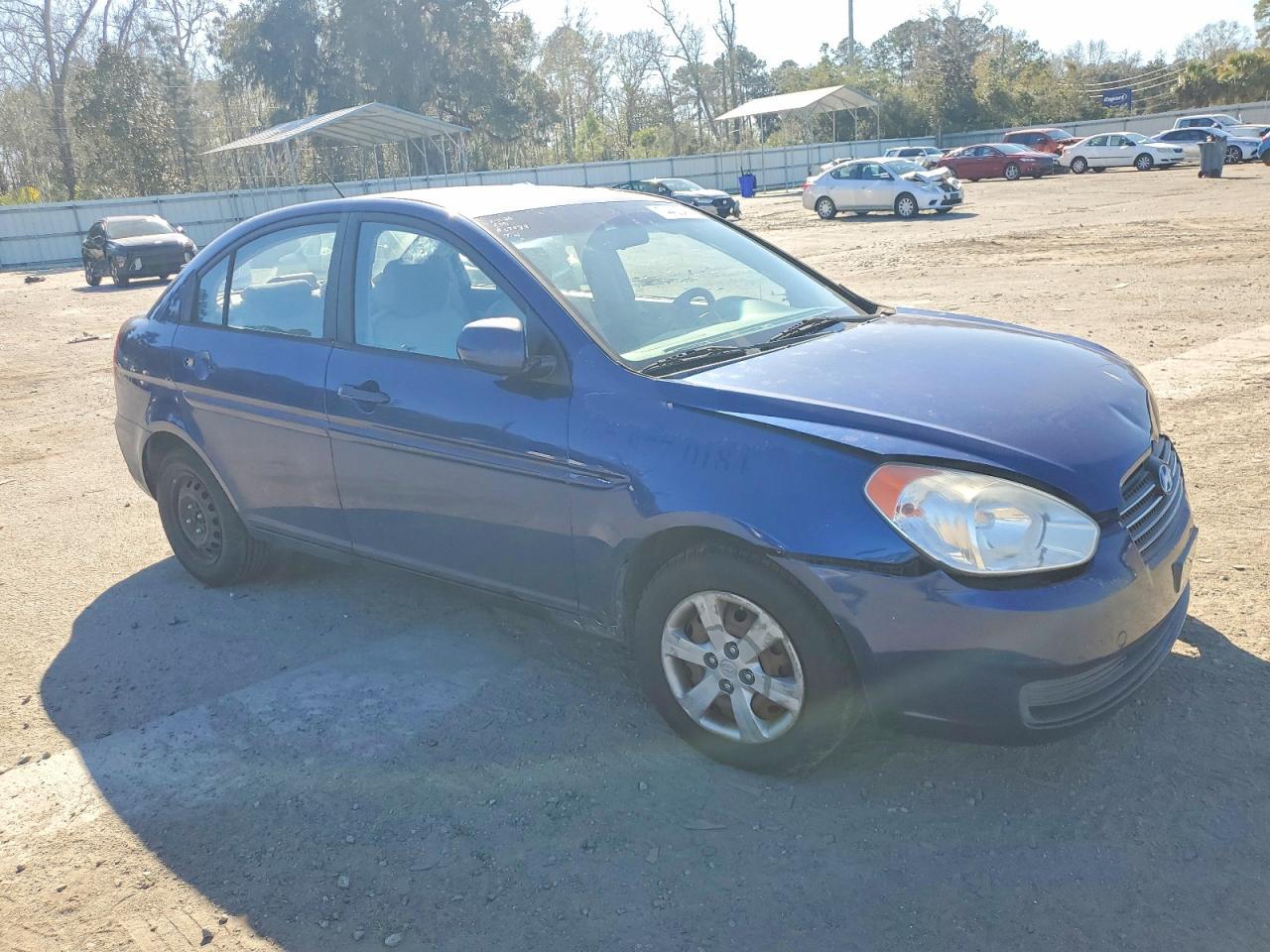 2011 Hyundai Accent gls