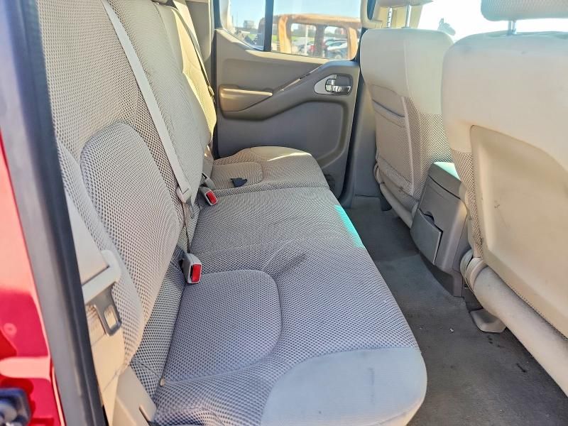 2009 Nissan Frontier Crew cab se