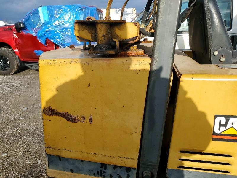 1996 Caterillar 1996 Caterpillar TC1000 Forklift
