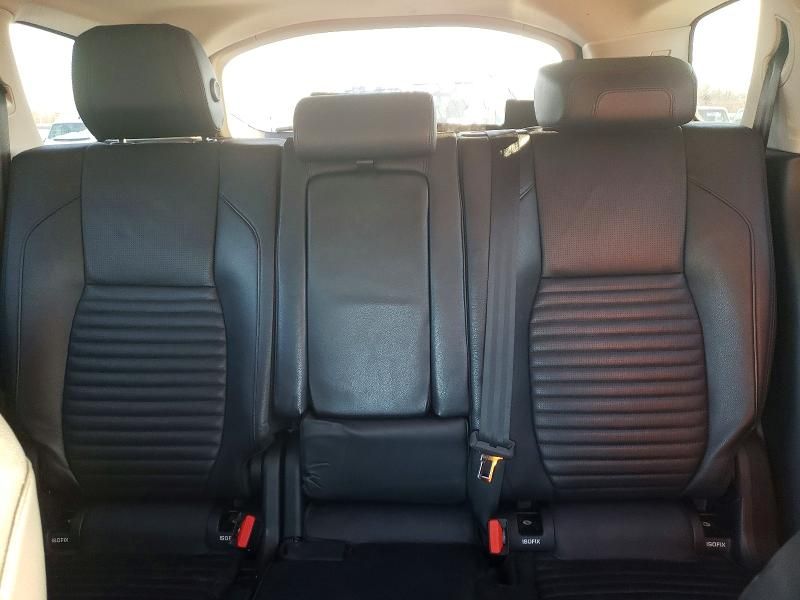 2022 Land Rover Discovery Sport s