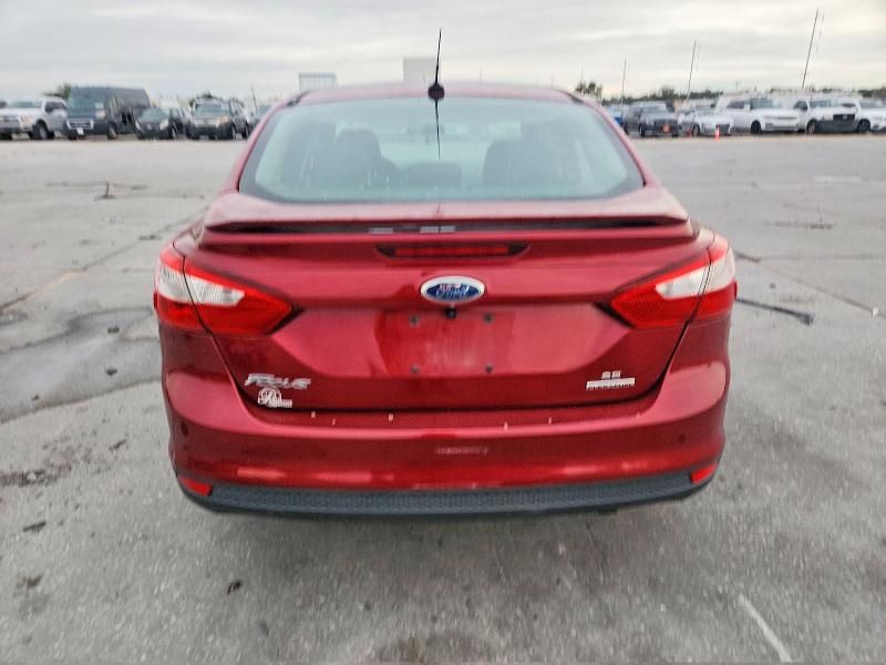 2014 Ford Focus se