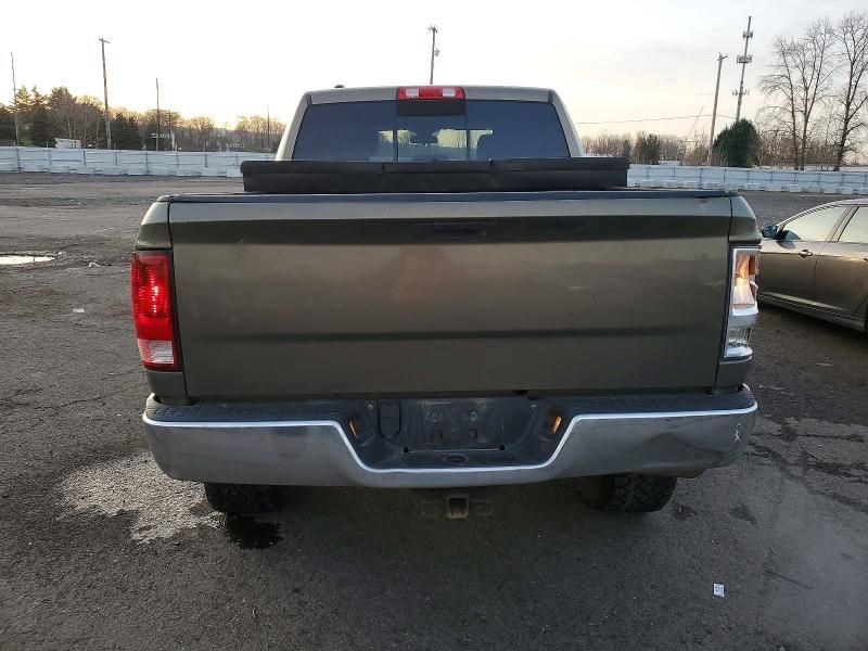 2013 Dodge Ram 1500 slt