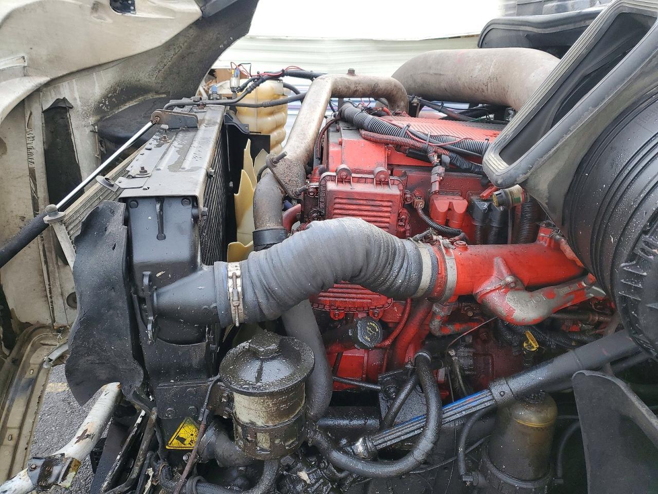 2009 International LF627 Semi Truck