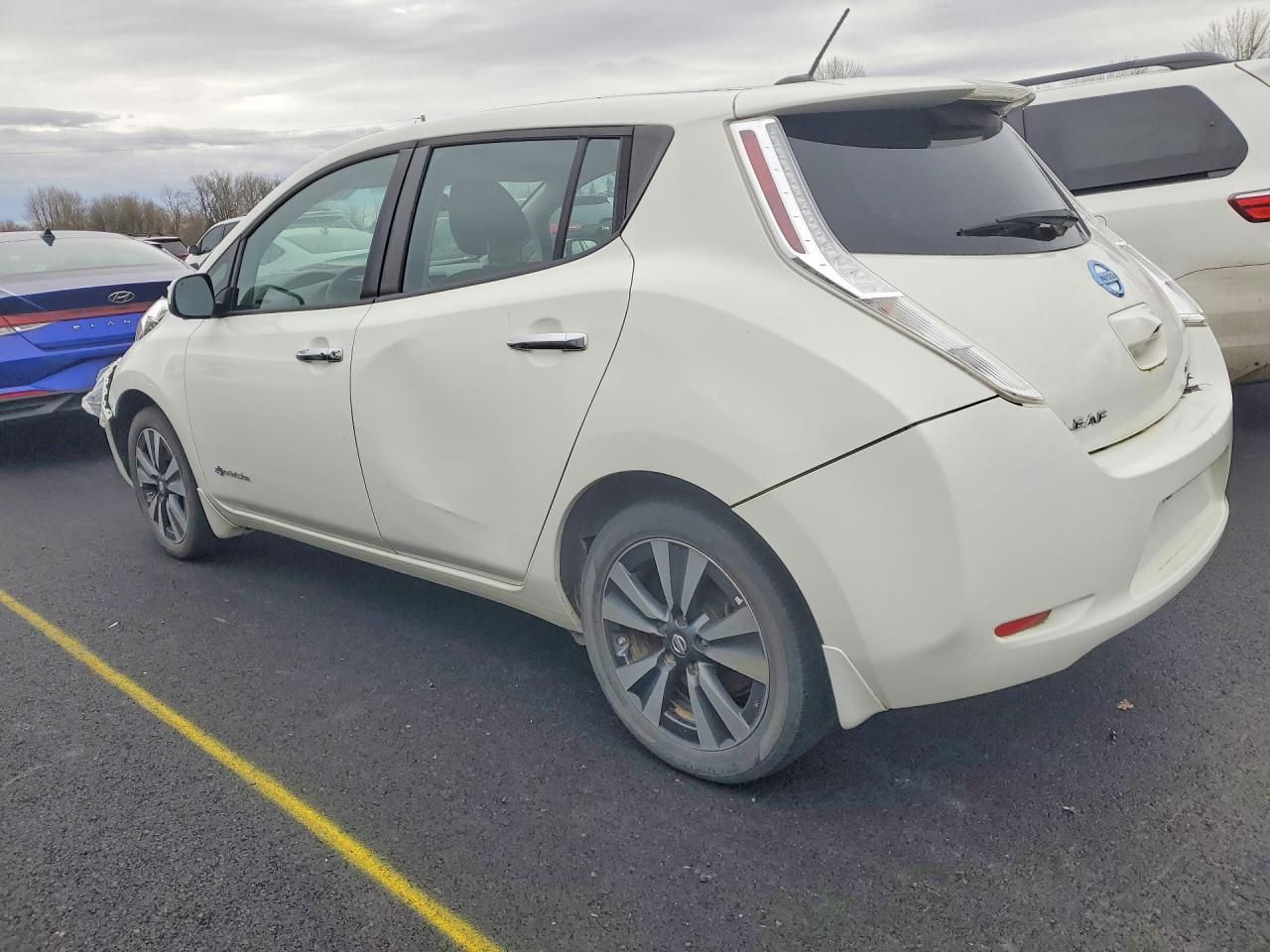 2016 Nissan Leaf sv