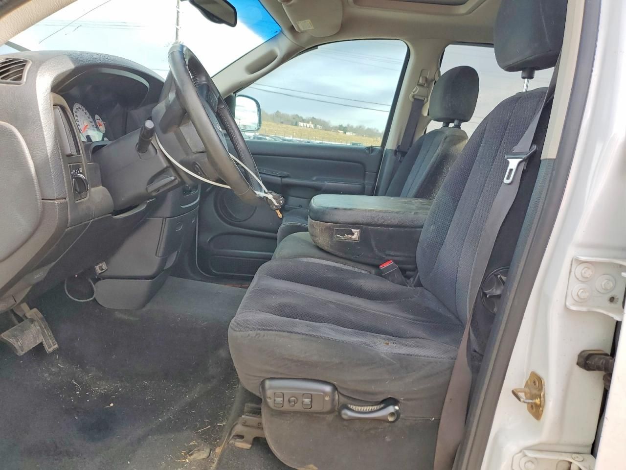 2005 Dodge Ram 1500 st