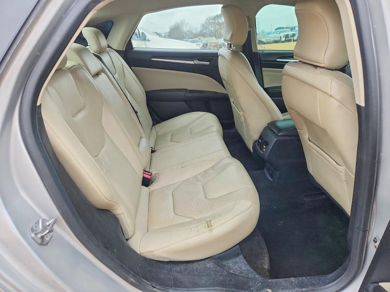 2017 Ford Fusion Titanium hev