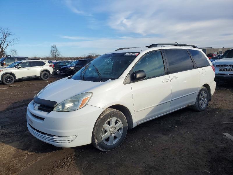 2004 Toyota Sienna xle