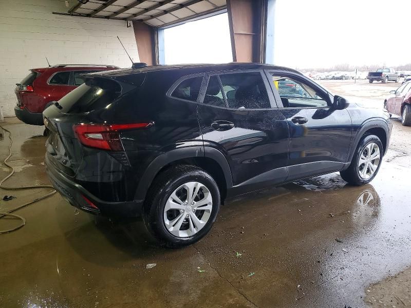 2025 Chevrolet Trax ls