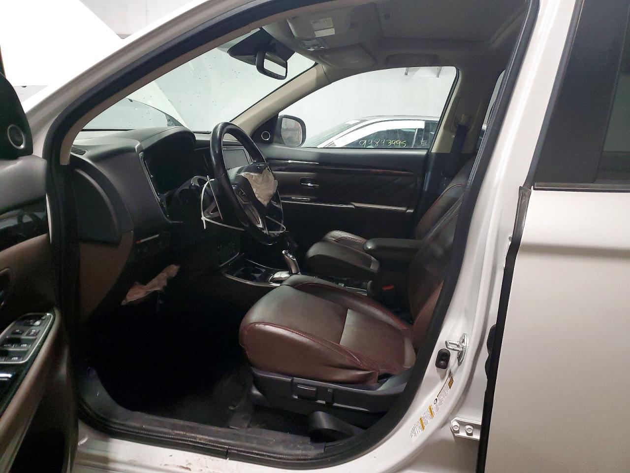 2018 Mitsubishi Outlander se