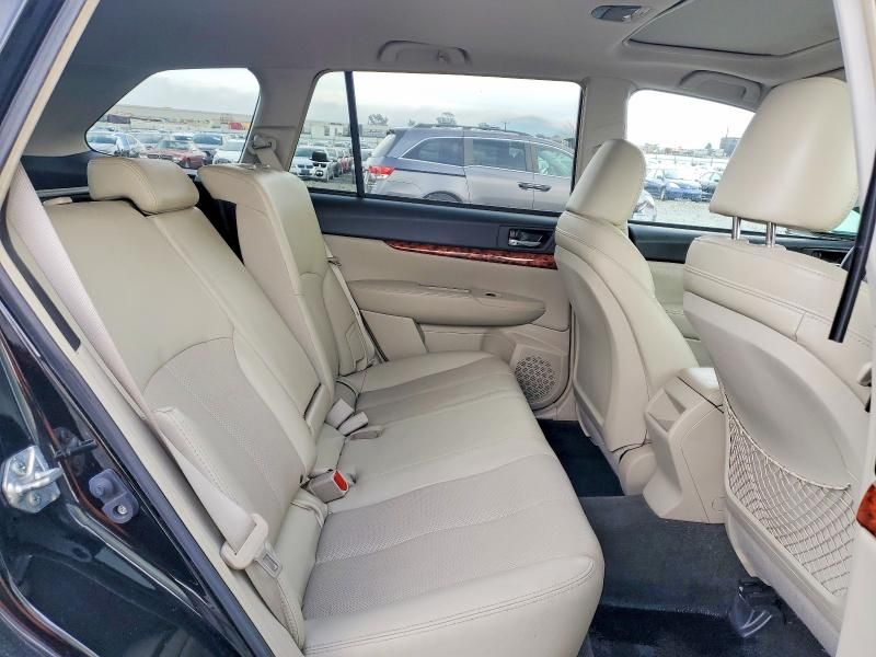 2012 Subaru Outback 2.5i Limited