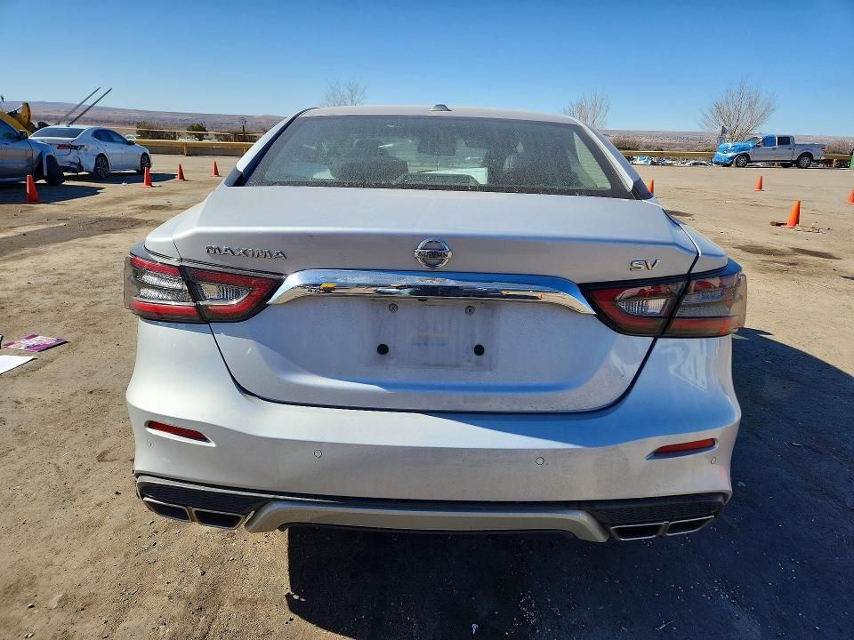 2022 Nissan Maxima sv