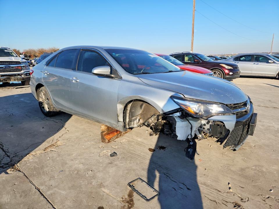 2017 Toyota Camry le