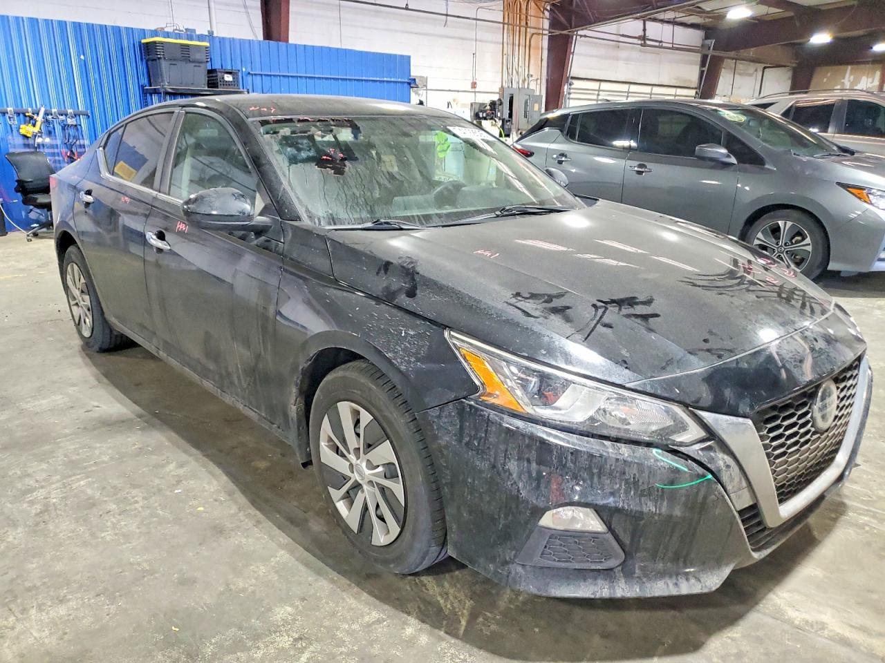 2019 Nissan Altima s