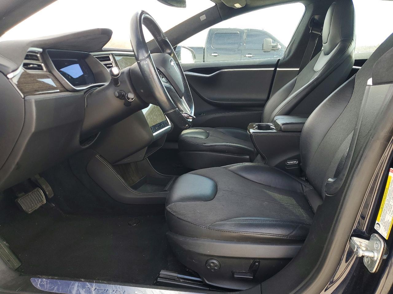 2015 Tesla Model s 85D
