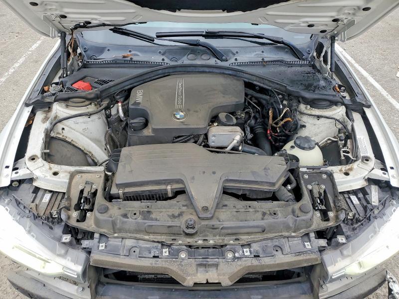 2013 BMW 320 i