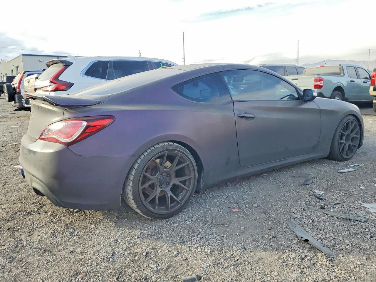 2016 Hyundai Genesis Coupe 3.8 R-spec