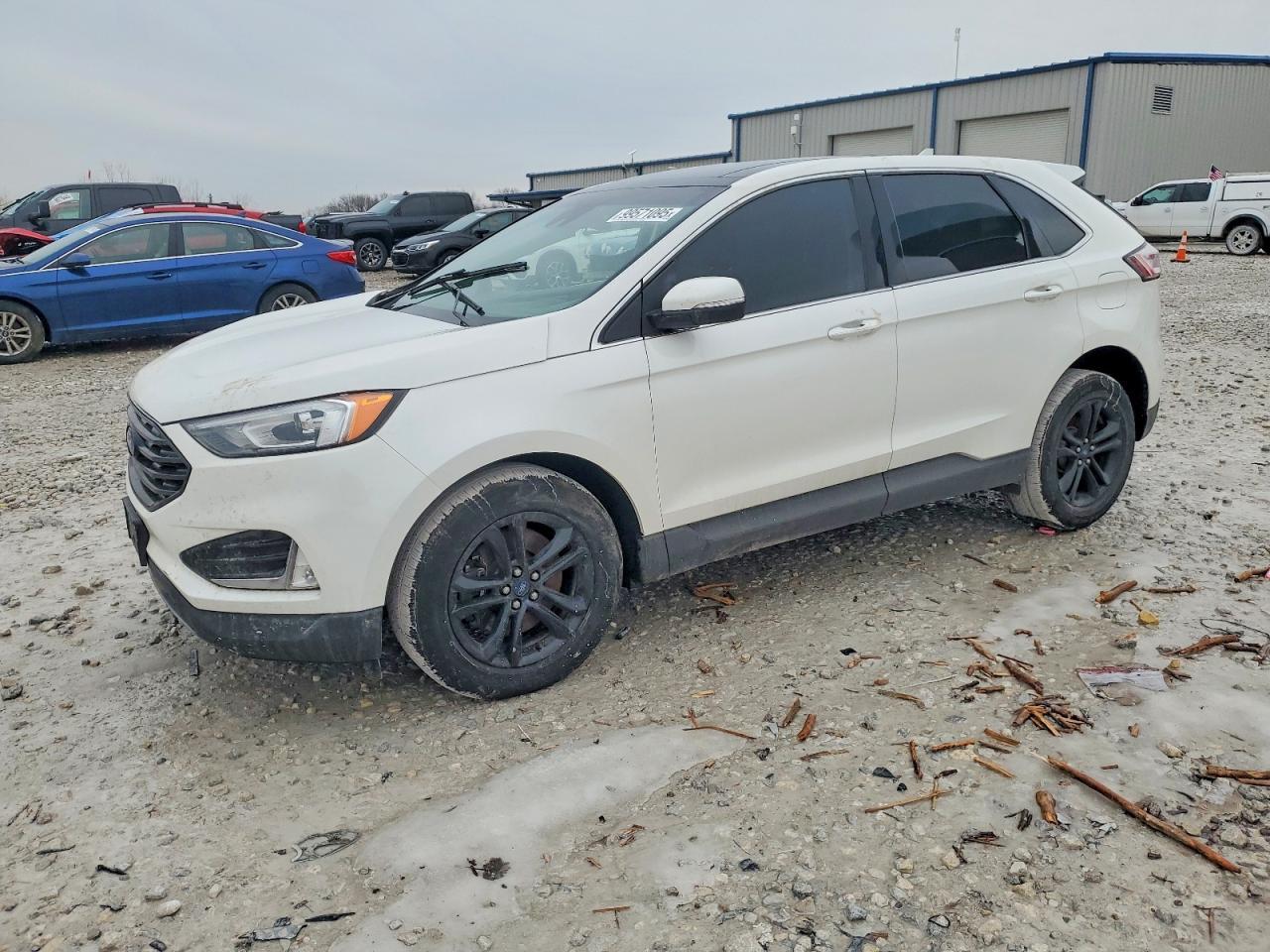 2020 Ford Edge sel