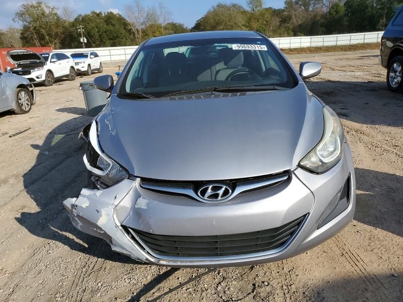 2016 Hyundai Elantra se