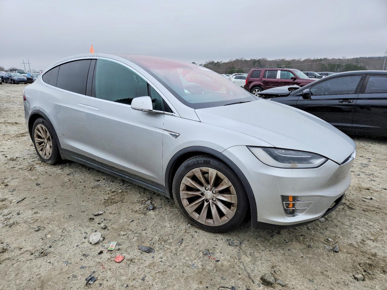 2016 Tesla Model x