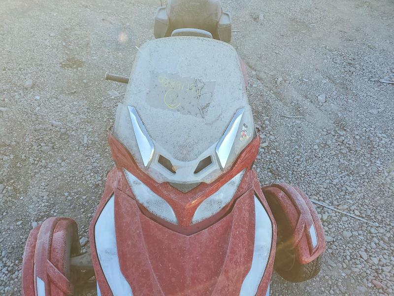 2015 Can-Am Spyder Roadster rt