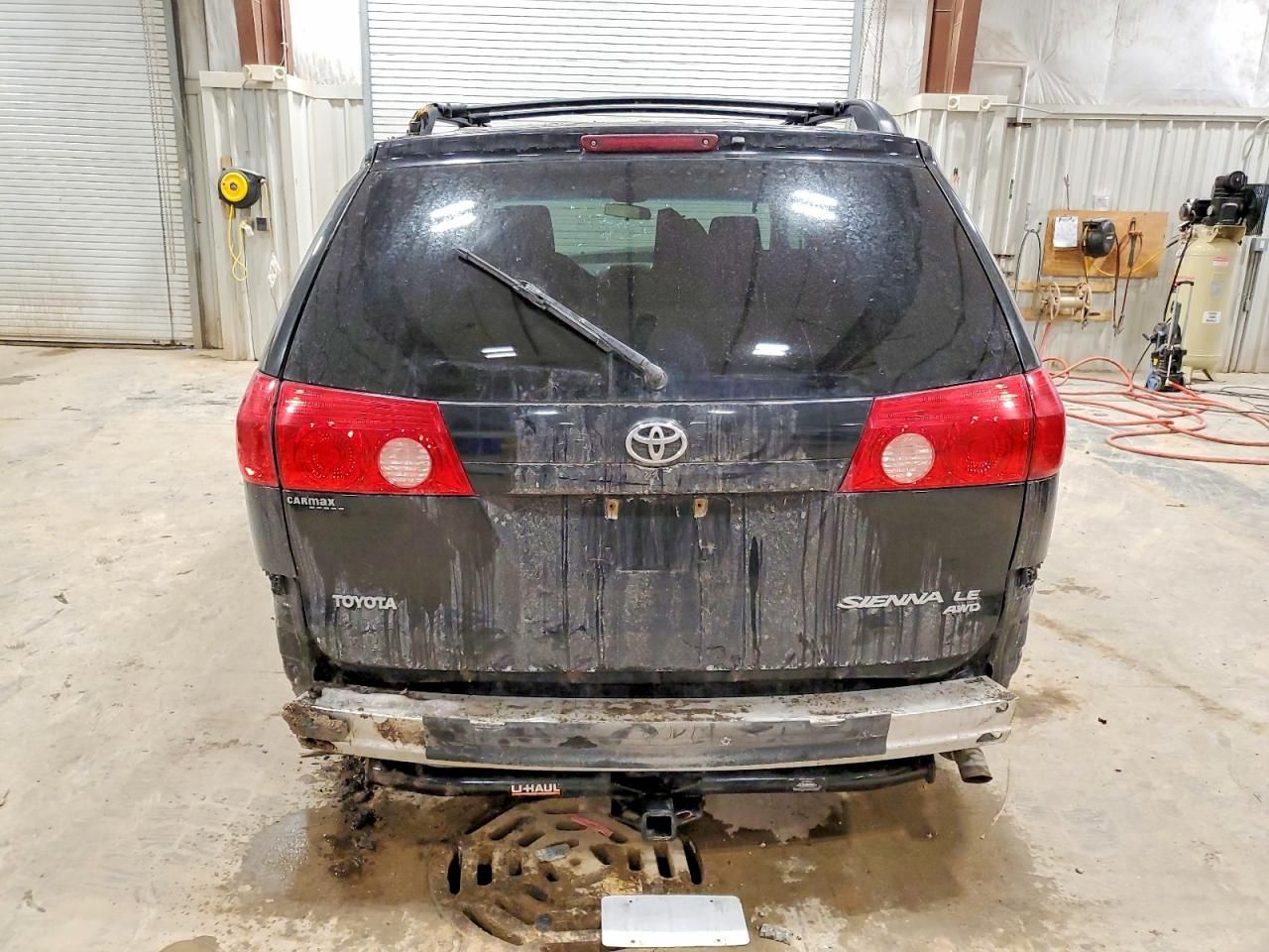 2009 Toyota Sienna le