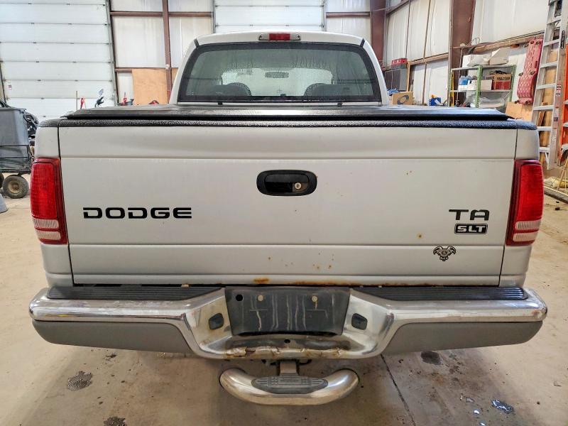 2004 Dodge Dakota Quad slt