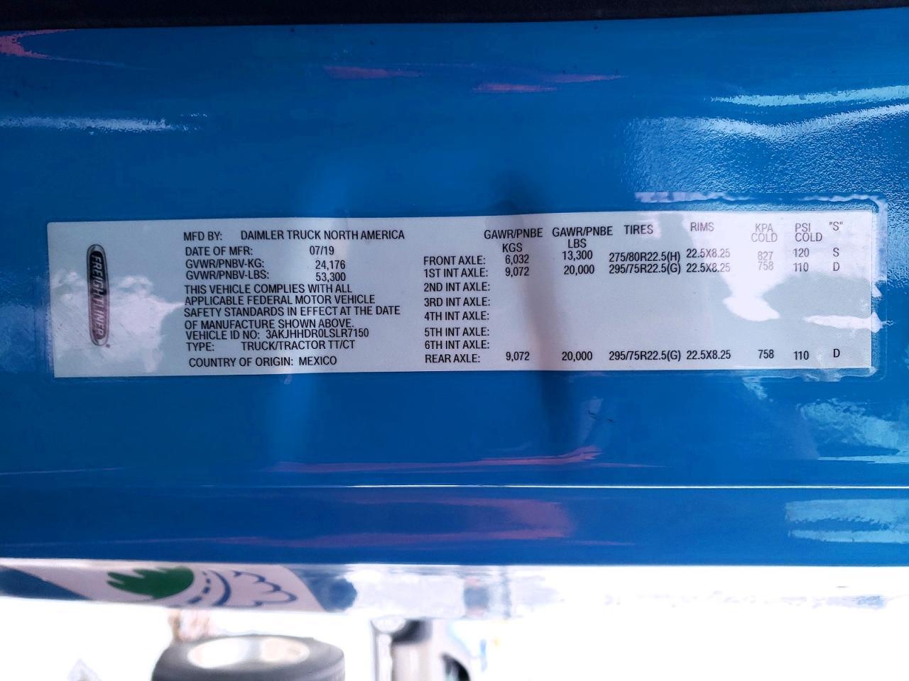 2020 Freightliner Cascadia 126 Semi Truck
