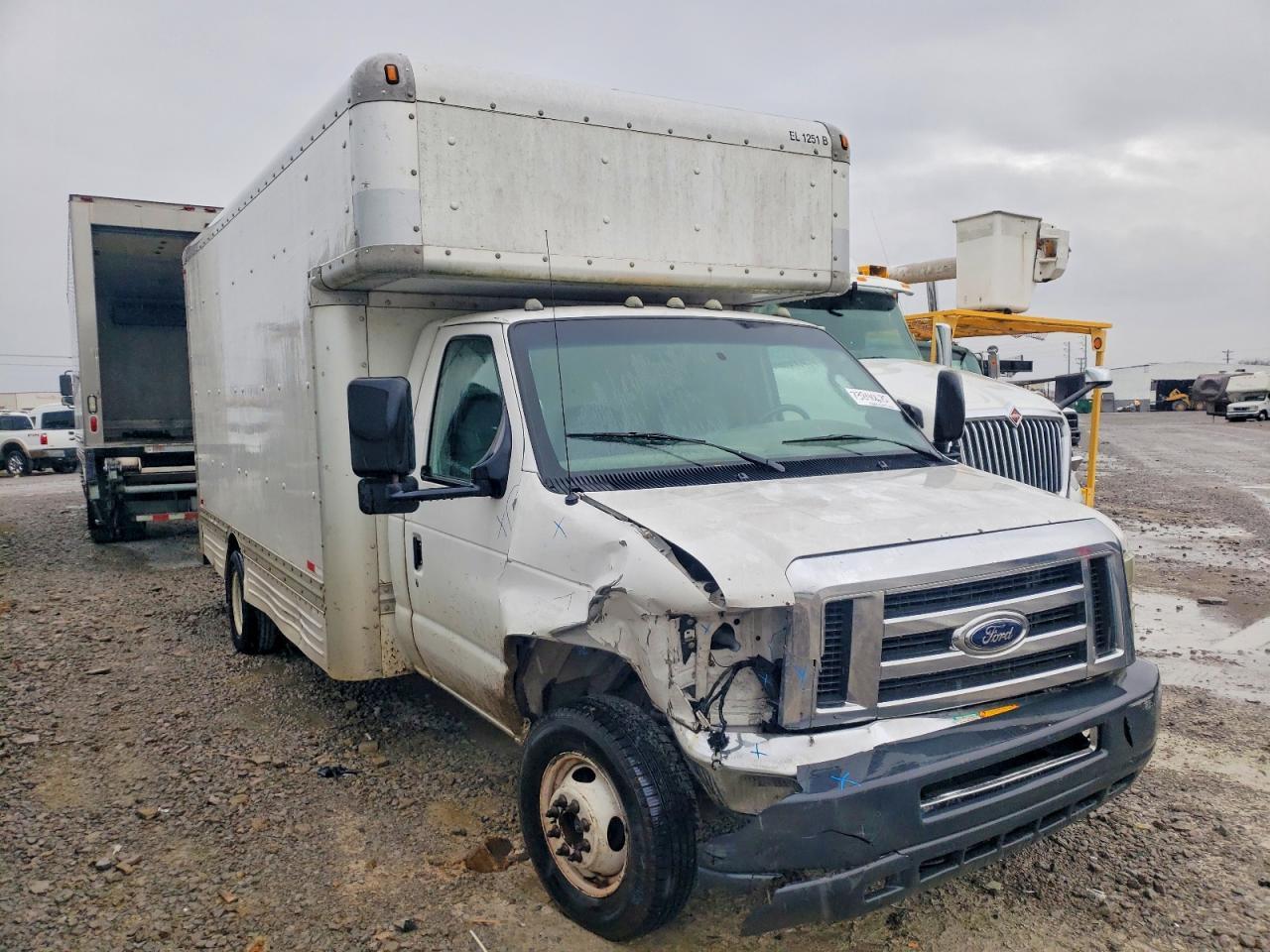 2008 Ford E450 BOX Truck