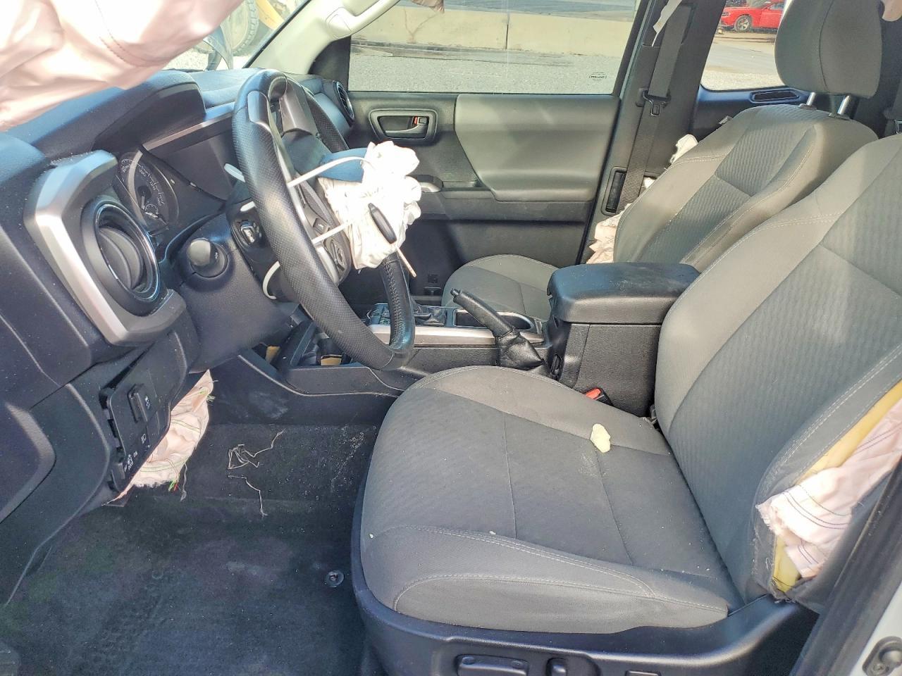 2021 Toyota Tacoma Access cab