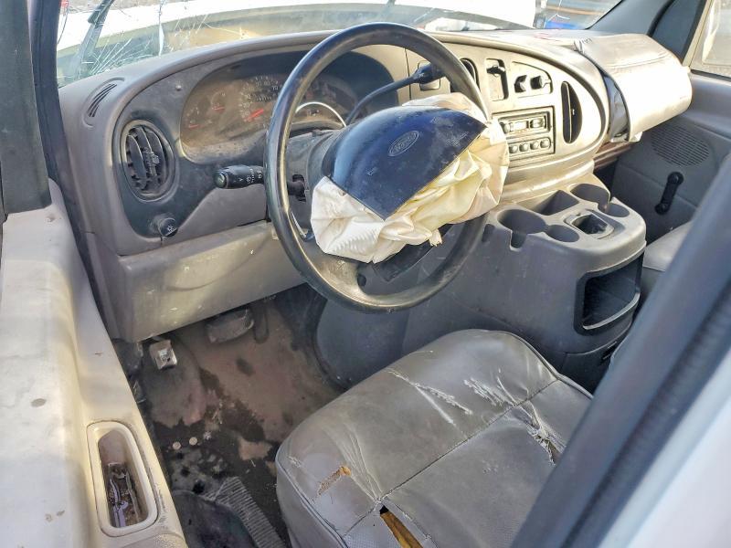 1999 Ford Econoline E250 Van