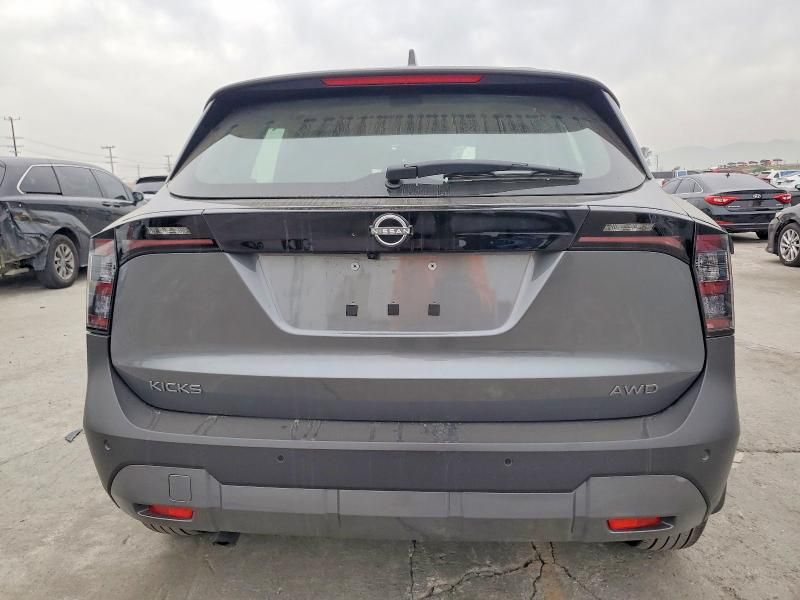 2025 Nissan Kicks s