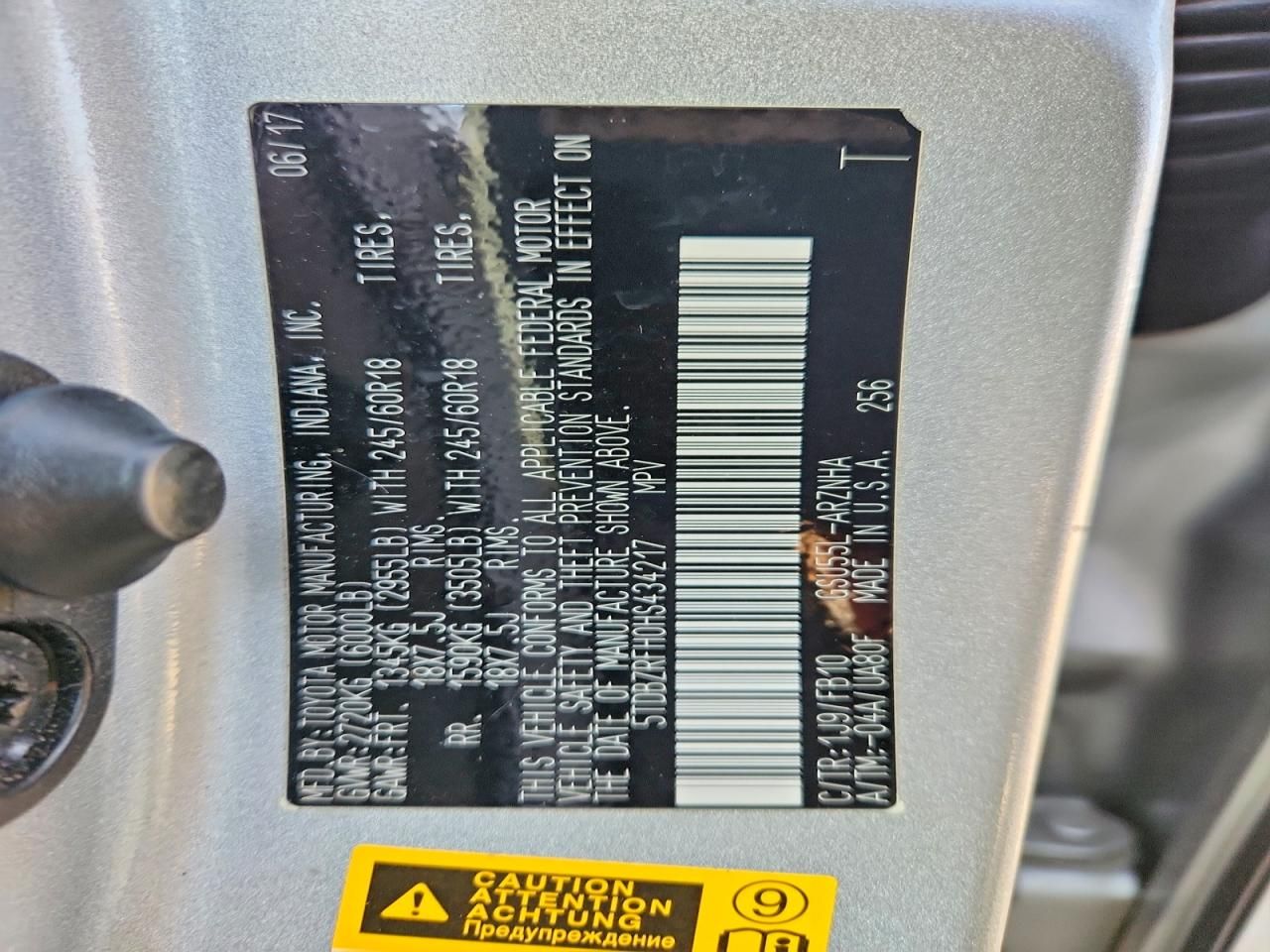 2017 Toyota Highlander le