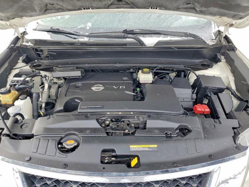 2015 Nissan Pathfinder sl