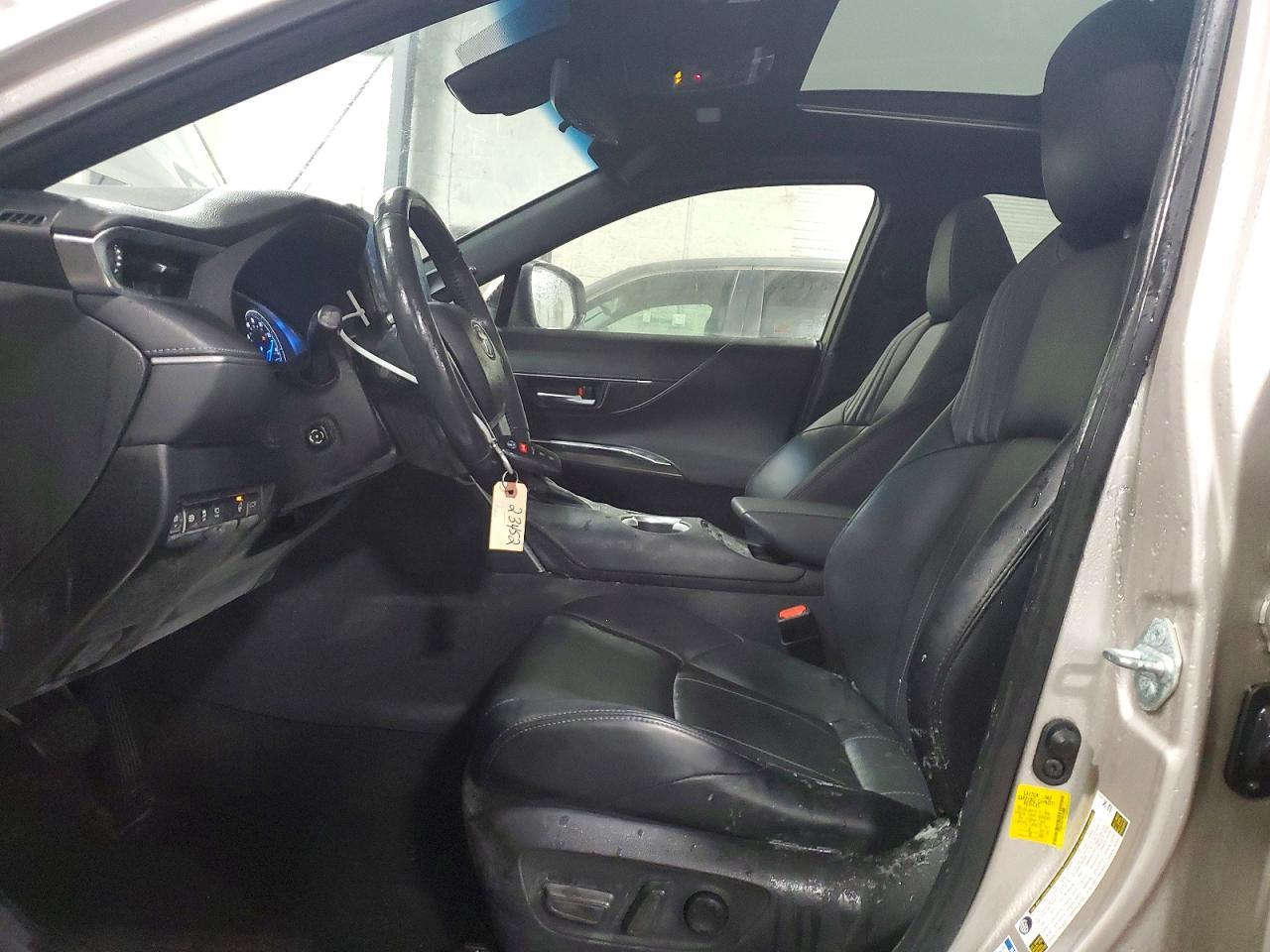 2021 Toyota Venza le